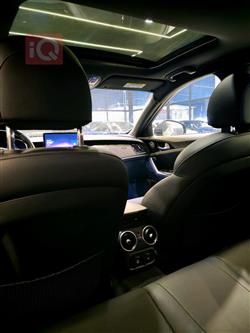 کیا ستینگەر